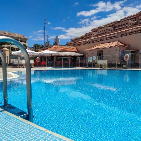 Апартаменты The Heights - Cristianos - Heated Pool - Wifi Free Лос Кристианос